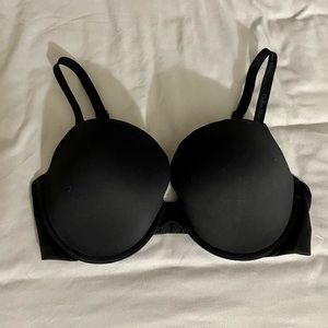 Calvin Klein black padded push up plunge bra size 36D EUC